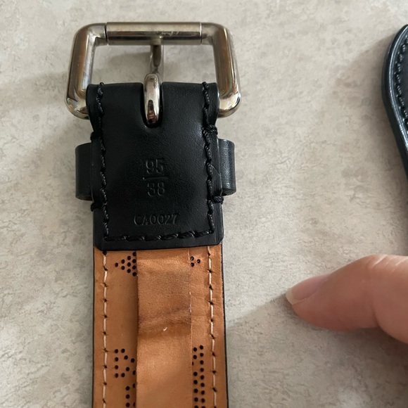 Louis Vuitton Mahina Black Belt (size 95cm/38in) - Picture 5 of 7